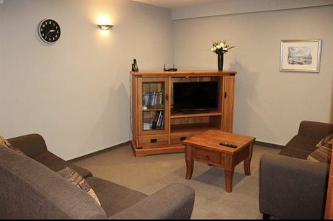 Photo of property in 3/2 Manor Place, Dunedin Central, Dunedin, 9016