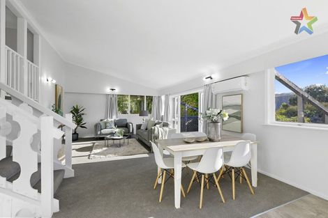 Photo of property in 84 Holborn Drive, Stokes Valley, Lower Hutt, 5019