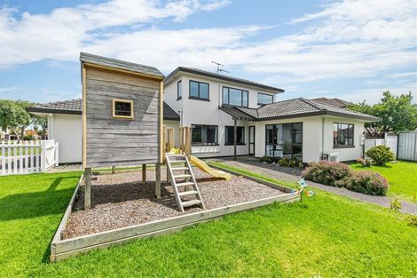 Photo of property in 9 Erne Crescent, East Tamaki, Auckland, 2016