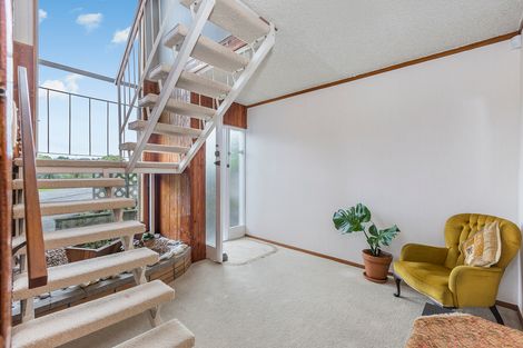 Photo of property in 61 Queenstown Road, Onehunga, Auckland, 1061