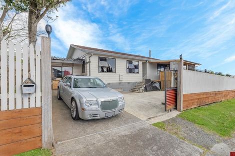Photo of property in 1/1 Rebecca Rise, Weymouth, Auckland, 2103