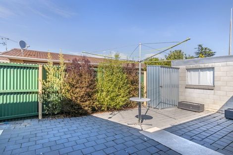 Photo of property in 2/10 Peer Street, Upper Riccarton, Christchurch, 8041