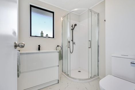 Photo of property in 9a Maynard Place, Temple View, Hamilton, 3218