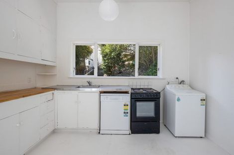 Photo of property in 145 Aro Street, Aro Valley, Wellington, 6021