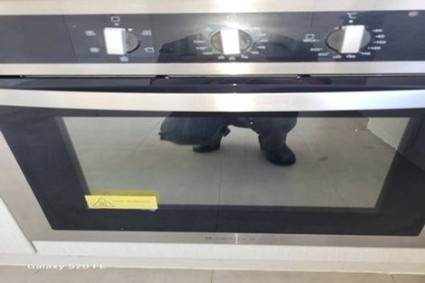 Photo of property in 31 Hobart Crescent, Wattle Downs, Auckland, 2103