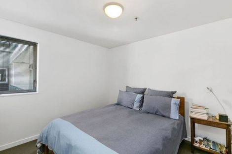 Photo of property in Montreaux Apartments, 1i/164 The Terrace, Wellington Central, Wellington, 6011