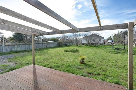 Photo of property in 11 Ngahina Street, Marton, 4710