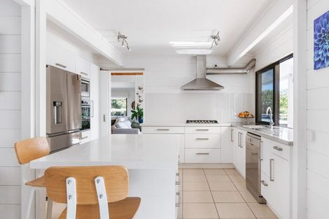 Photo of property in 240d Omokoroa Road, Omokoroa, Tauranga, 3114