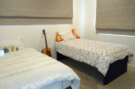 Photo of property in 30b Bleakhouse Road, Howick, Auckland, 2014