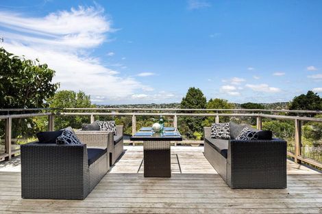 Photo of property in 68a Carlisle Road, Browns Bay, Auckland, 0630