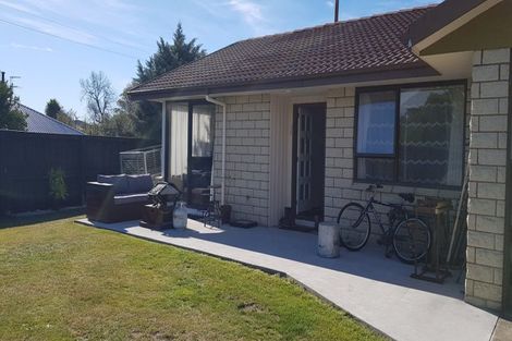 Photo of property in 1 Kowai Place, Amberley, 7410