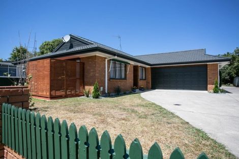 Photo of property in 67 Clare Street, Cambridge, 3434