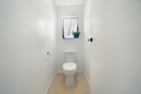 Photo of property in 1/23 Mickle Street, Te Atatu South, Auckland, 0610