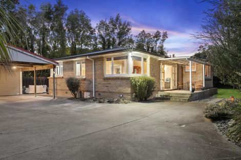 Photo of property in 15 Hampton Place, St Andrews, Hamilton, 3200