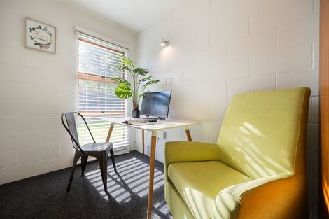 Photo of property in 13 Sunnyhills Avenue, Glenview, Hamilton, 3206