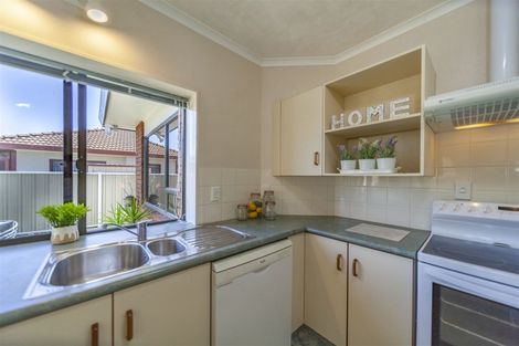 Photo of property in 3 Beaufort Place, Taradale, Napier, 4112