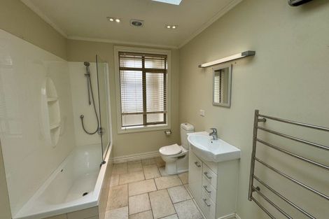 Photo of property in 220 Gibson Quay, Hokitika, 7810