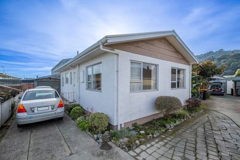 Photo of property in 14a Parkers Road, Tahunanui, Nelson, 7011