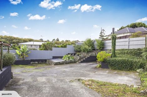 Photo of property in 16 Jamaica Place, Blockhouse Bay, Auckland, 0600