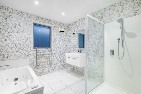 Photo of property in 10 William James Close, Mosgiel, 9024