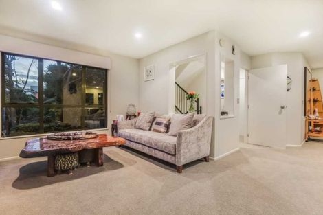 Photo of property in 2/27 Commodore Parry Road, Castor Bay, Auckland, 0620