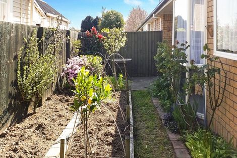 Photo of property in 2/17 Fairfield Avenue, Addington, Christchurch, 8024