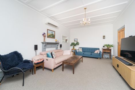 Photo of property in 103 Featherston Street, Takaro, Palmerston North, 4412