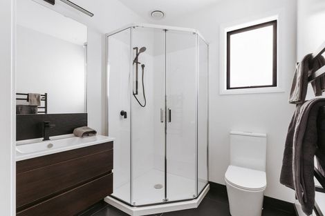 Photo of property in 22 Saint Thomas Avenue, Pyes Pa, Tauranga, 3112