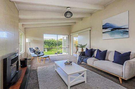 Photo of property in 6 Roskilda Crescent, Taradale, Napier, 4112