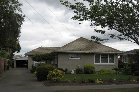Photo of property in 16 Teesdale Street, Burnside, Christchurch, 8053