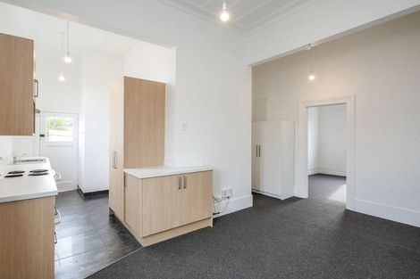 Photo of property in 114 Macandrew Road, South Dunedin, Dunedin, 9012