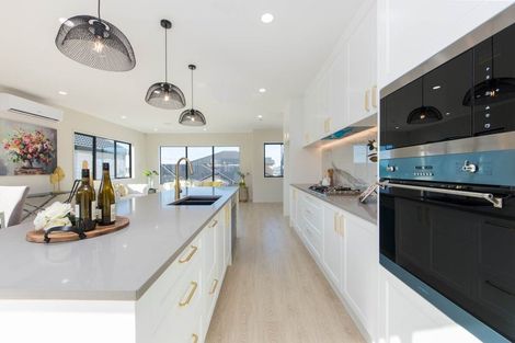 Photo of property in 102 Thomas Road, Flat Bush, Auckland, 2019