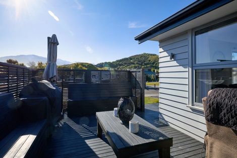 Photo of property in 7 Mcrae Gardens, Kaikoura Flat, Kaikoura, 7371