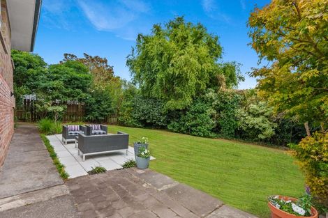 Photo of property in 1/9a Eversleigh Road, Belmont, Auckland, 0622