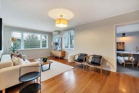 Photo of property in 1/15 Belmont Terrace, Milford, Auckland, 0620