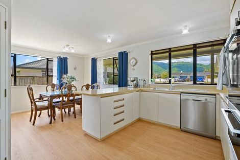 Photo of property in 141 Belvedere Avenue, Waikanae, 5036