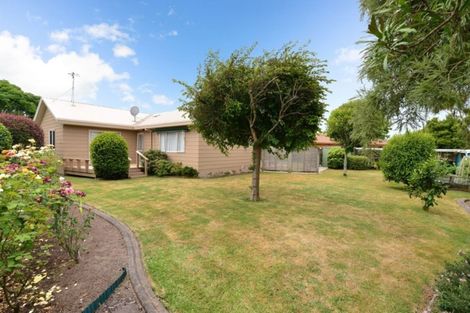 Photo of property in 17 Drake Place, Fairview Downs, Hamilton, 3214