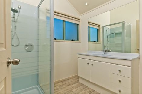 Photo of property in 7/7 Rawhiti Road, Manly, Whangaparaoa, 0930