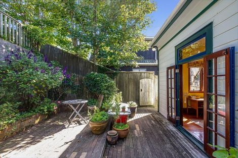 Photo of property in 162 Ohiro Road, Brooklyn, Wellington, 6021