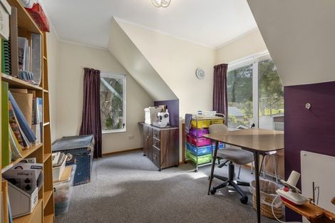 Photo of property in 5 Patutu Grove, Trentham, Upper Hutt, 5018