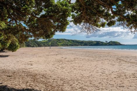 Photo of property in 107 State Highway 10, Coopers Beach, 0420