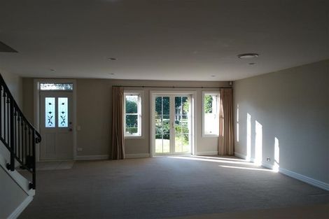 Photo of property in 10 Leneford Drive, East Tamaki, Auckland, 2013