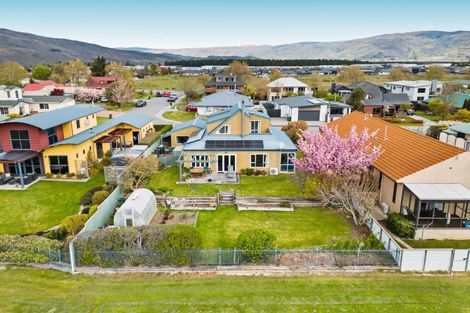 Photo of property in 11 Mansor Court, Cromwell, 9310