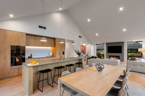 Photo of property in Kawarau Heights, 29 Kawarau Heights Boulevard, Lake Hayes, Queenstown, 9304