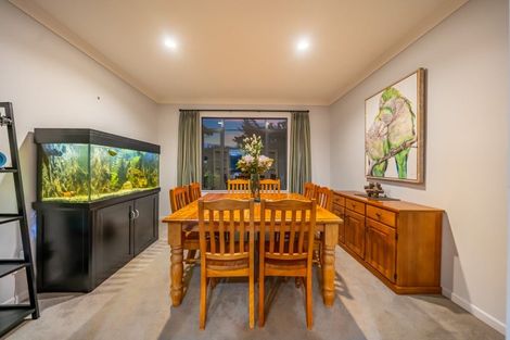 Photo of property in 30 Emerald Hill Drive, Birchville, Upper Hutt, 5018