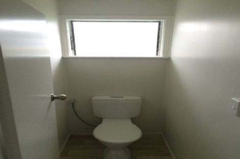 Photo of property in 2 Fields Road, Manurewa, Auckland, 2102