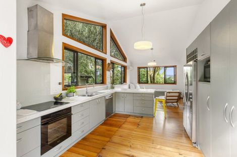 Photo of property in 104c Greenslade Road, Raglan, 3295