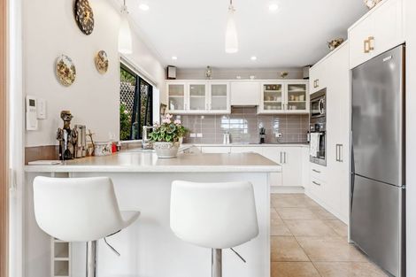 Photo of property in 3 Roseville Road, Gulf Harbour, Whangaparaoa, 0930