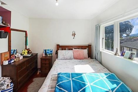 Photo of property in 8 Whakataki Grove, Waiwhetu, Lower Hutt, 5010