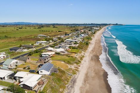 Photo of property in 147 Pukehina Parade, Pukehina, Te Puke, 3189